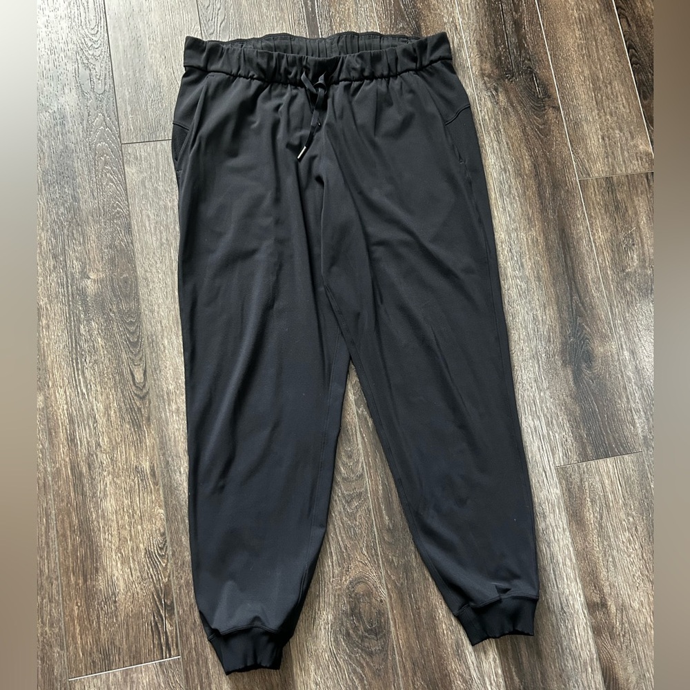 Lululemon joggers